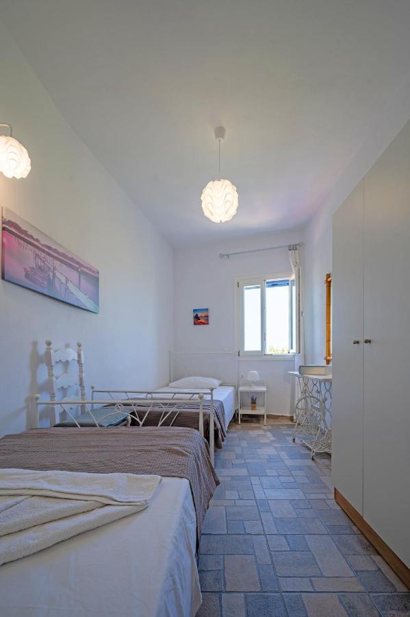 Molos Sea View House - Paros Greece Eksteriør billede