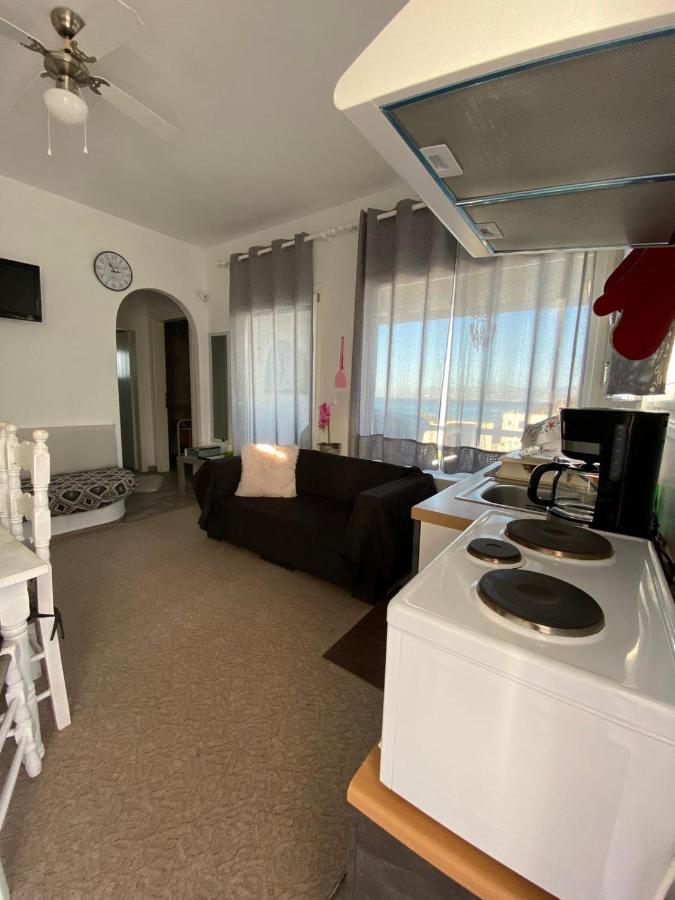 Molos Sea View House - Paros Greece Eksteriør billede